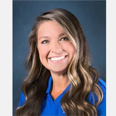 Headshot of Maddie Bevill